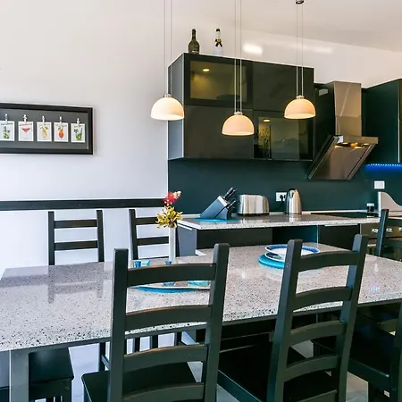 Vizula Sunset D - Antonio & Ulla & Undine شقة ميدولين