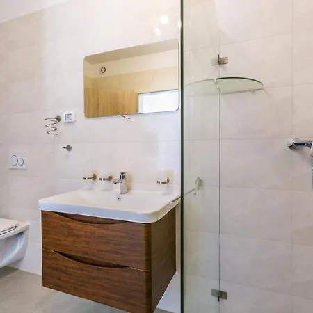 Vizula Sunset D - Antonio & Ulla & Undine