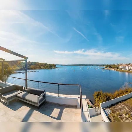 Vizula Sunset D - Antonio & Ulla & Undine ميدولين