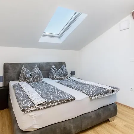 Апартаменты Vizula Sunset D - Antonio & Ulla & Undine *