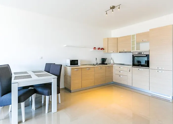 Vizula Sunset D - Antonio & Ulla & Undine * Medulin